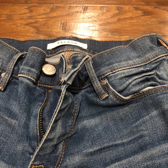 Pacsun Ripped Skinny Jeans - Picture 2 of 3